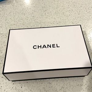 CHANEL gift box with FREE travel size free make up samples